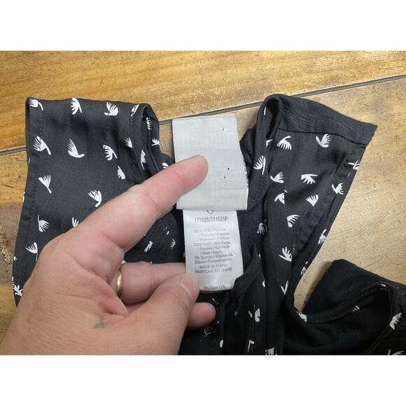 Dolan Left Coast Collection Black Sleeveless Pleated Blouse Size XS - Picture 8 of 10